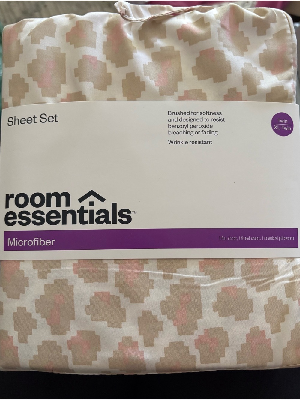 Room Essentials Microfiber Sheet Set in Tan and Pink Geometric Print